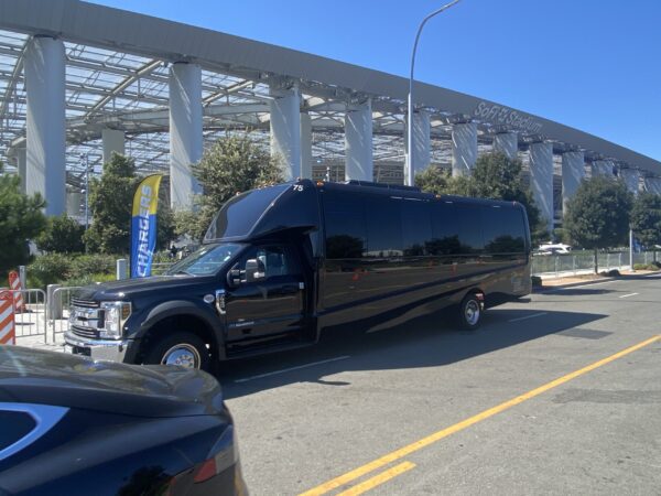 Group Transportation Services 56-Pax Mercedes-Benz Sprinters to 15-Pax Luxury Motor Coaches, for Every Occasions in Los Angeles & Anaheim Please Call (310) 641-8114/ (800) 438-1814 - Image 9